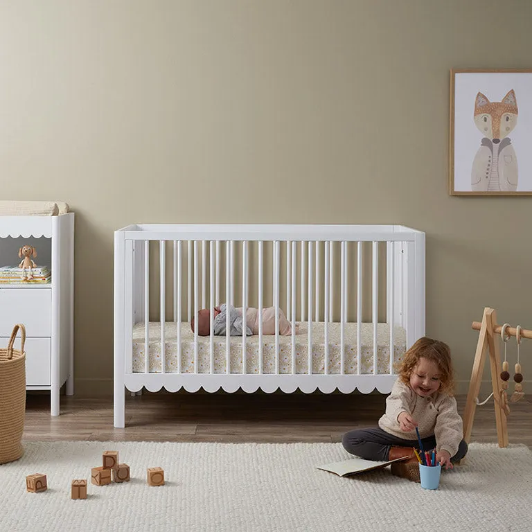 Maisie Scalloped Cot - White Mocka
