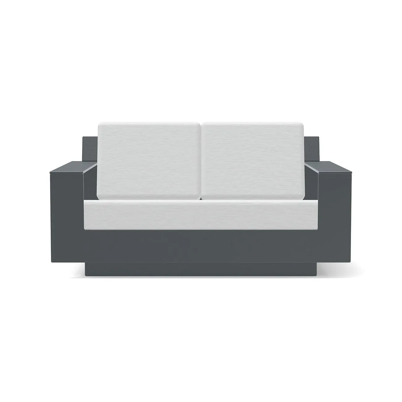 Nisswa Loveseat