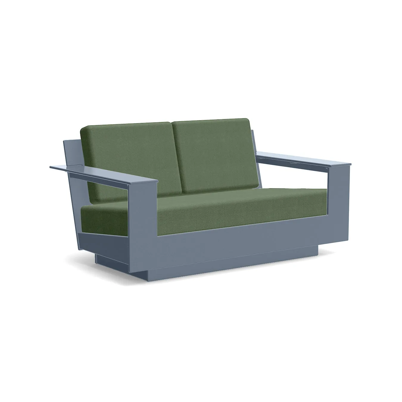 Nisswa Loveseat