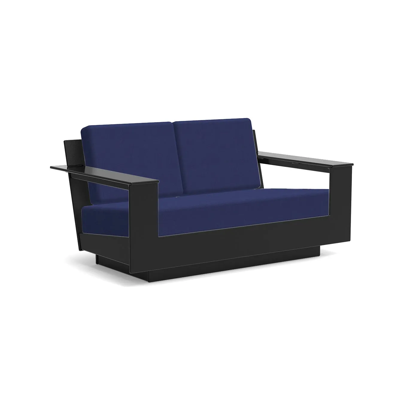Nisswa Loveseat