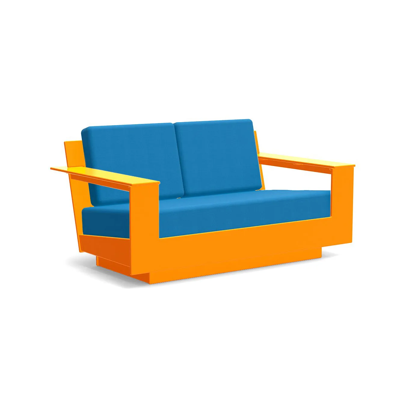 Nisswa Loveseat