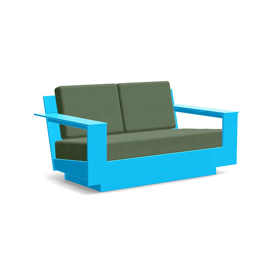 Nisswa Loveseat