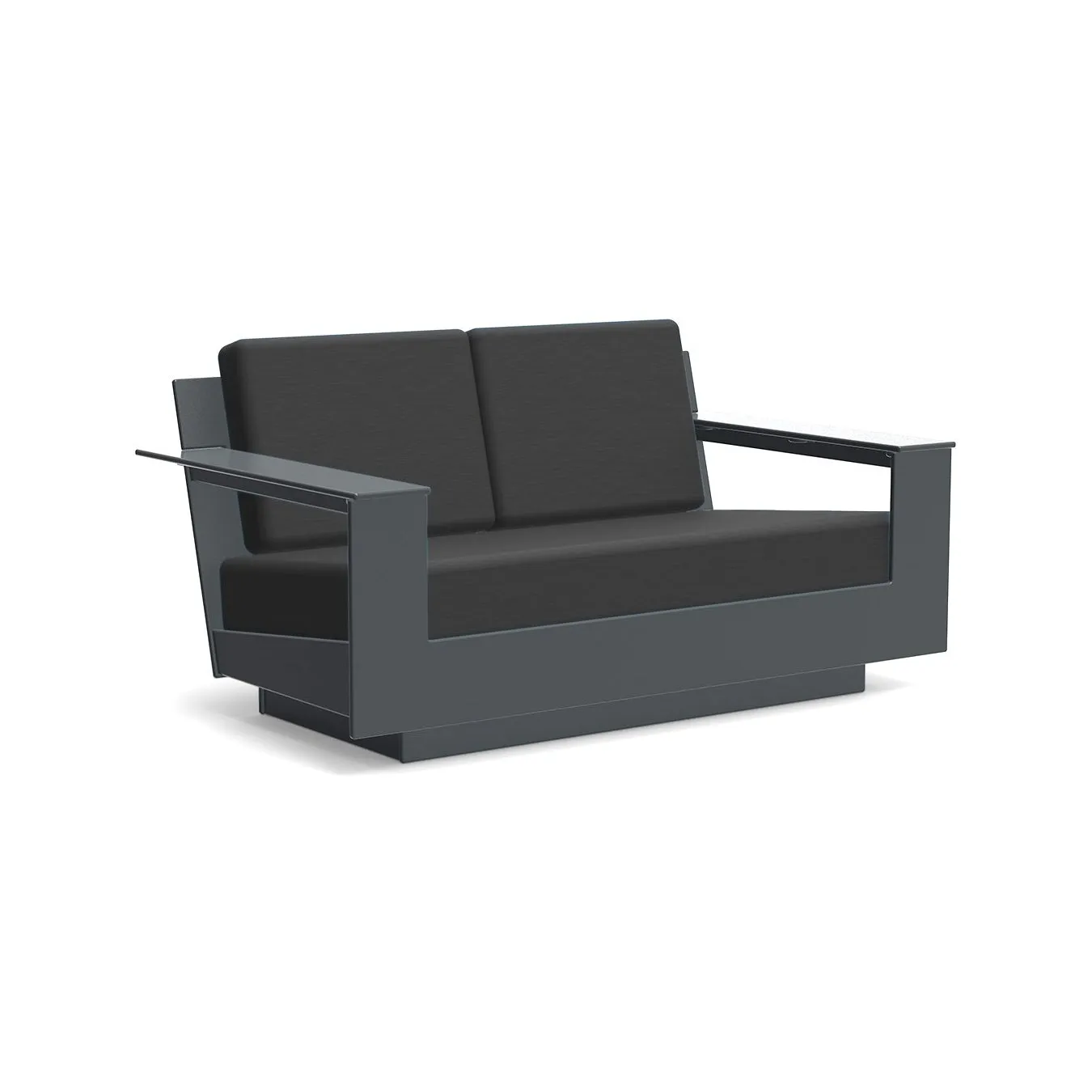 Nisswa Loveseat
