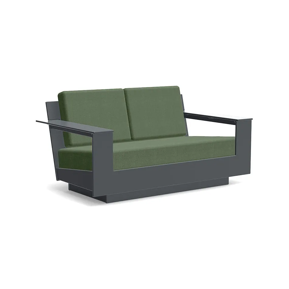 Nisswa Loveseat