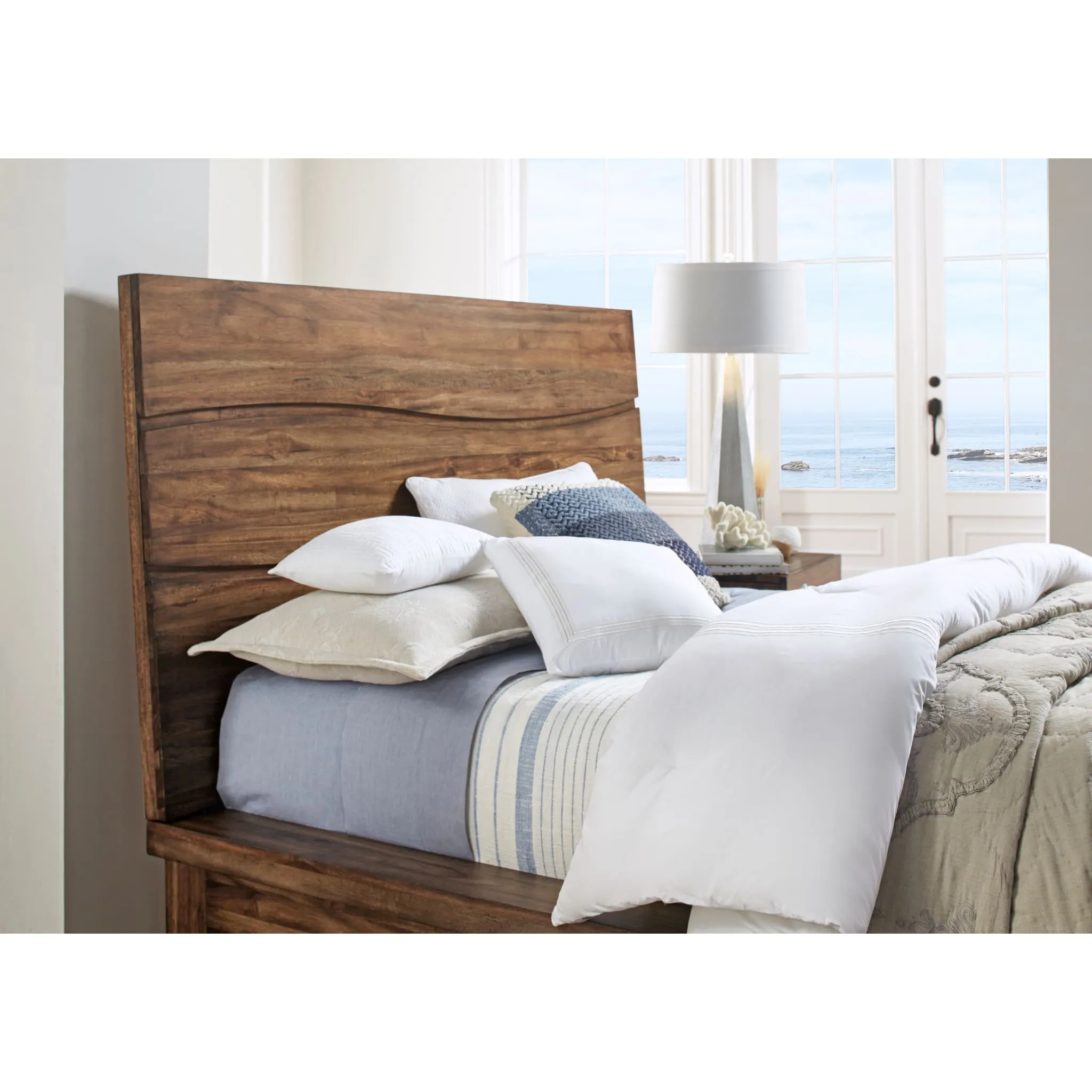 Ocean Solid Wood Platform Bed in Natural Sengon Modus