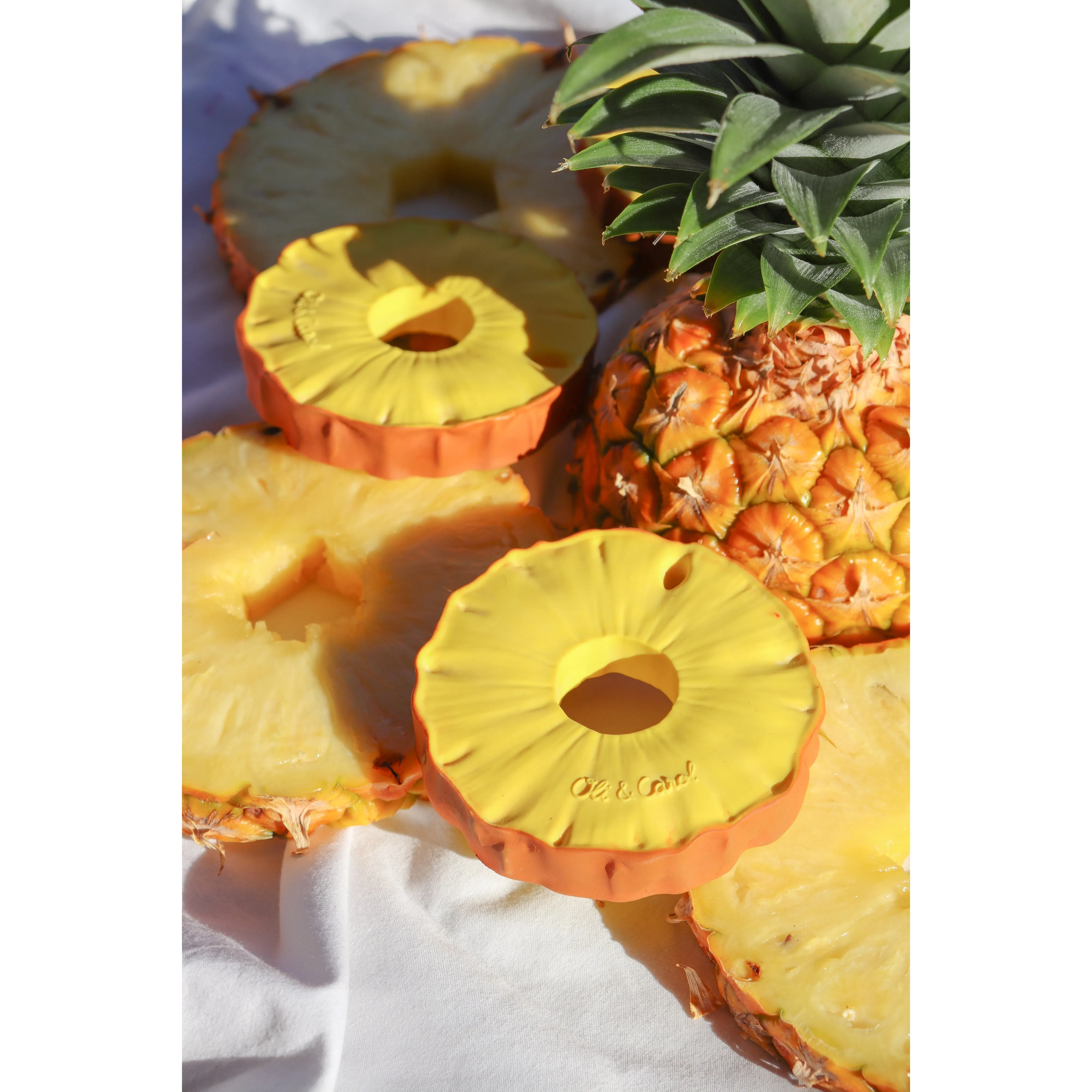 Oli & Carol Ananas The Pineapple Teether