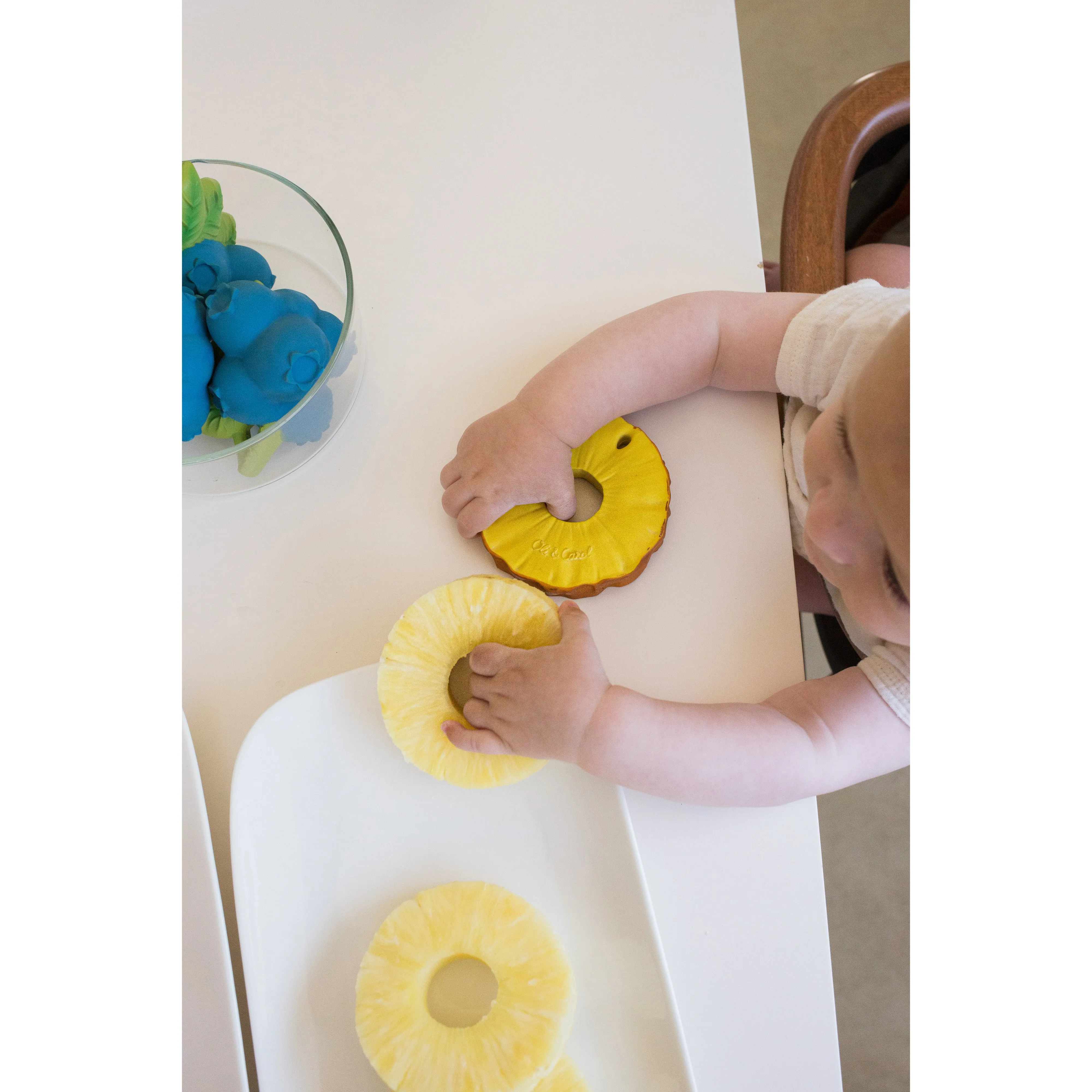 Oli & Carol Ananas The Pineapple Teether