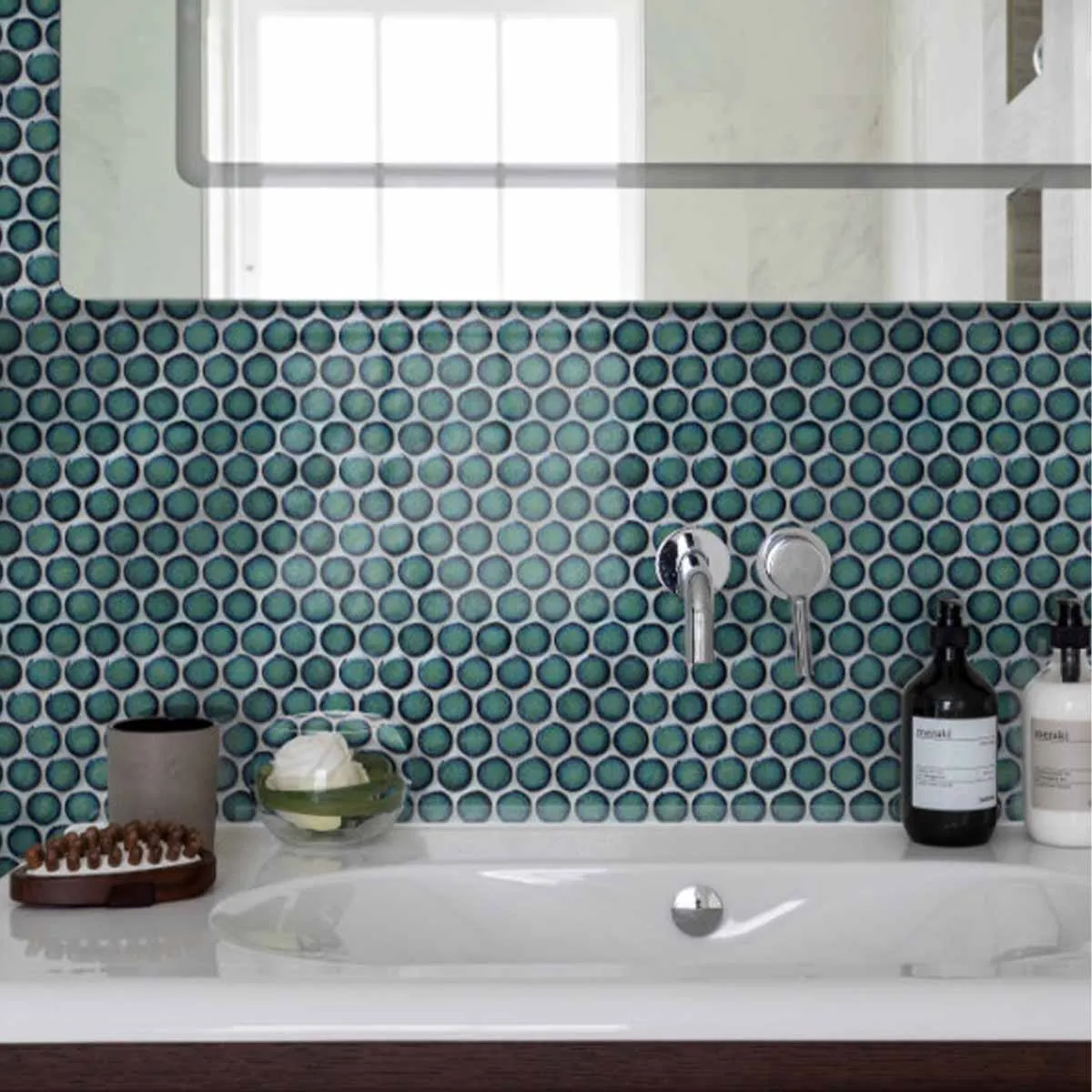 Penny Verde Round Wall & Floor Mosaic Tile 31x33cm Gloss