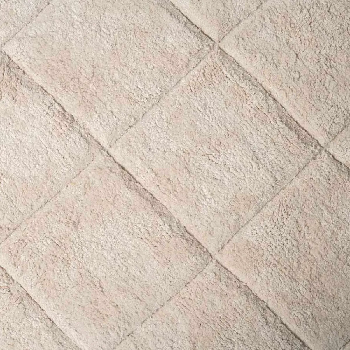Rea Diamond Floor Rug - Large - Cream Mocka