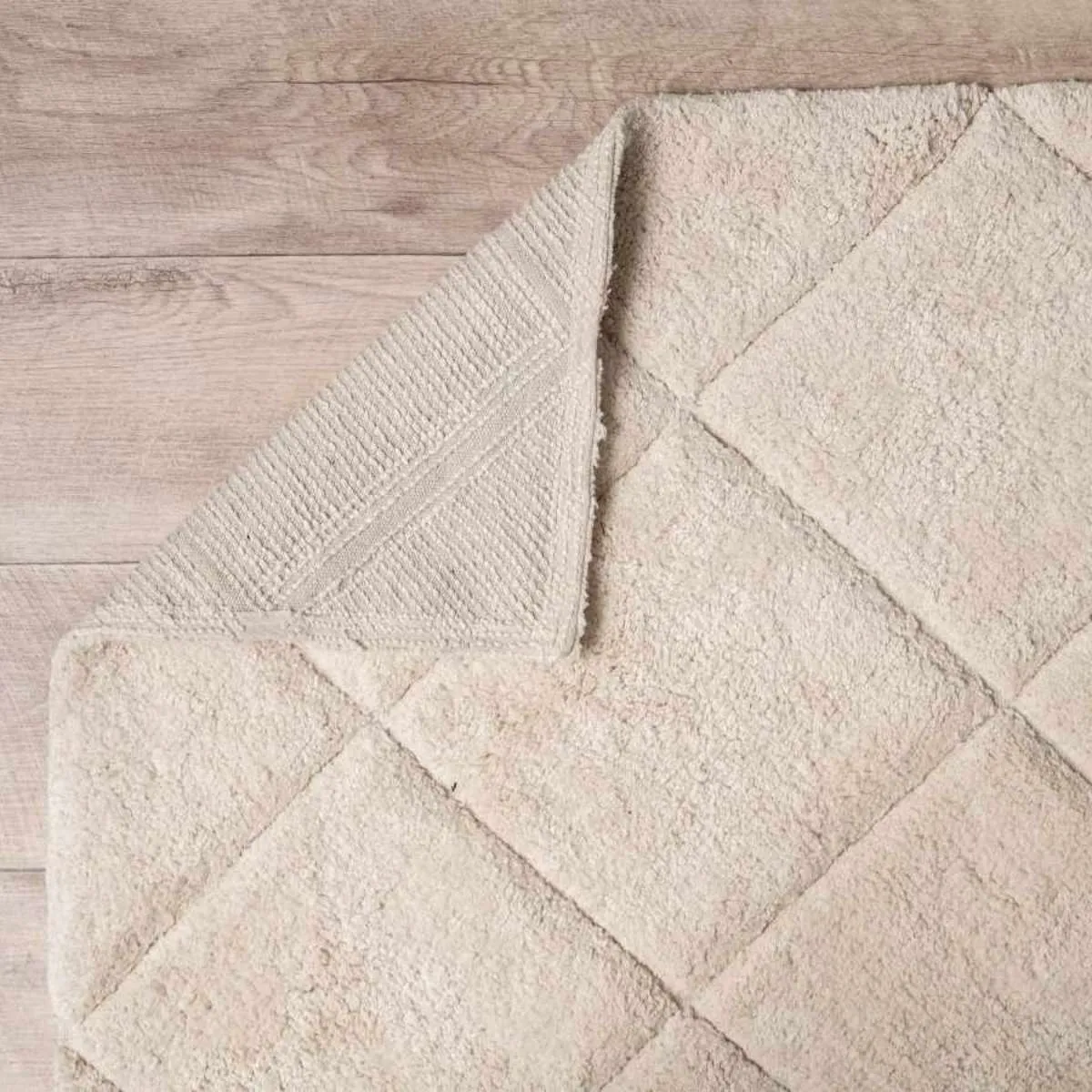 Rea Diamond Floor Rug - Large - Cream Mocka