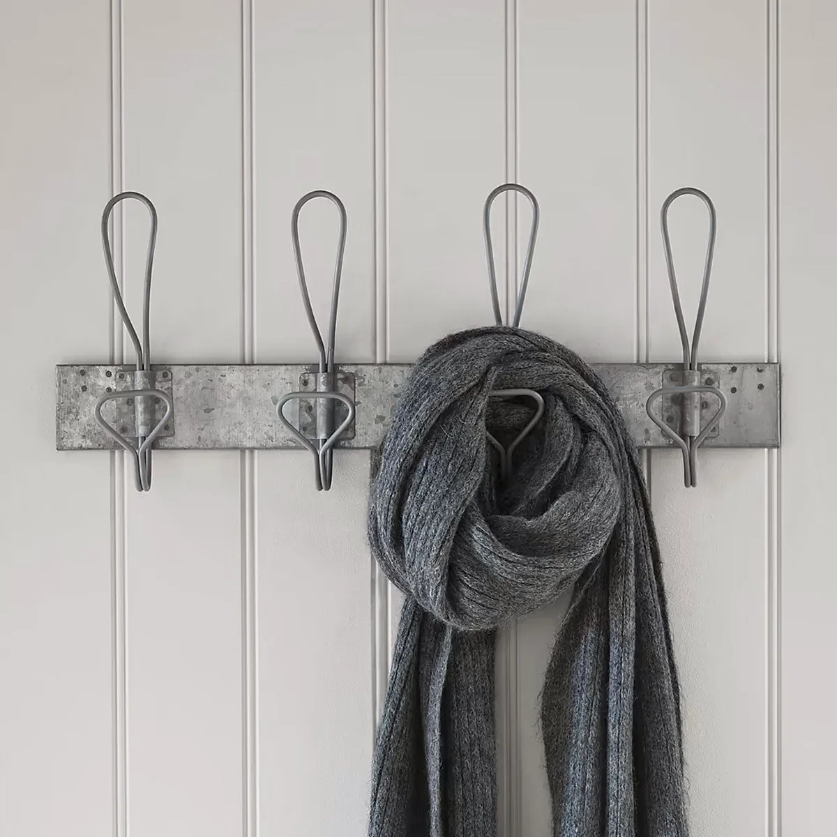 Steel Vintage Hook Rail Funky Chunky