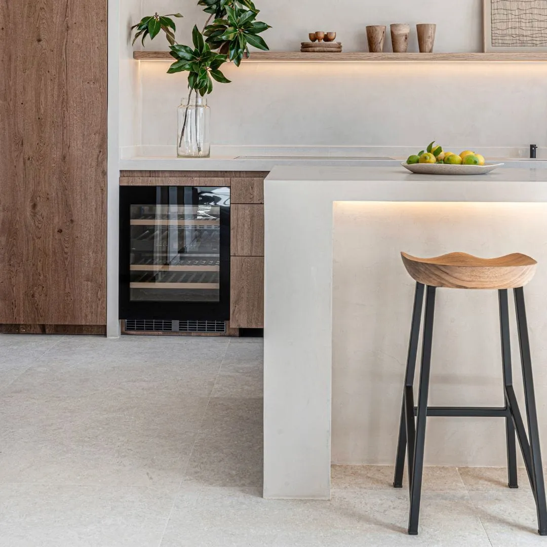 Suar Bar Stool | 40x36x76cm Zoco Home