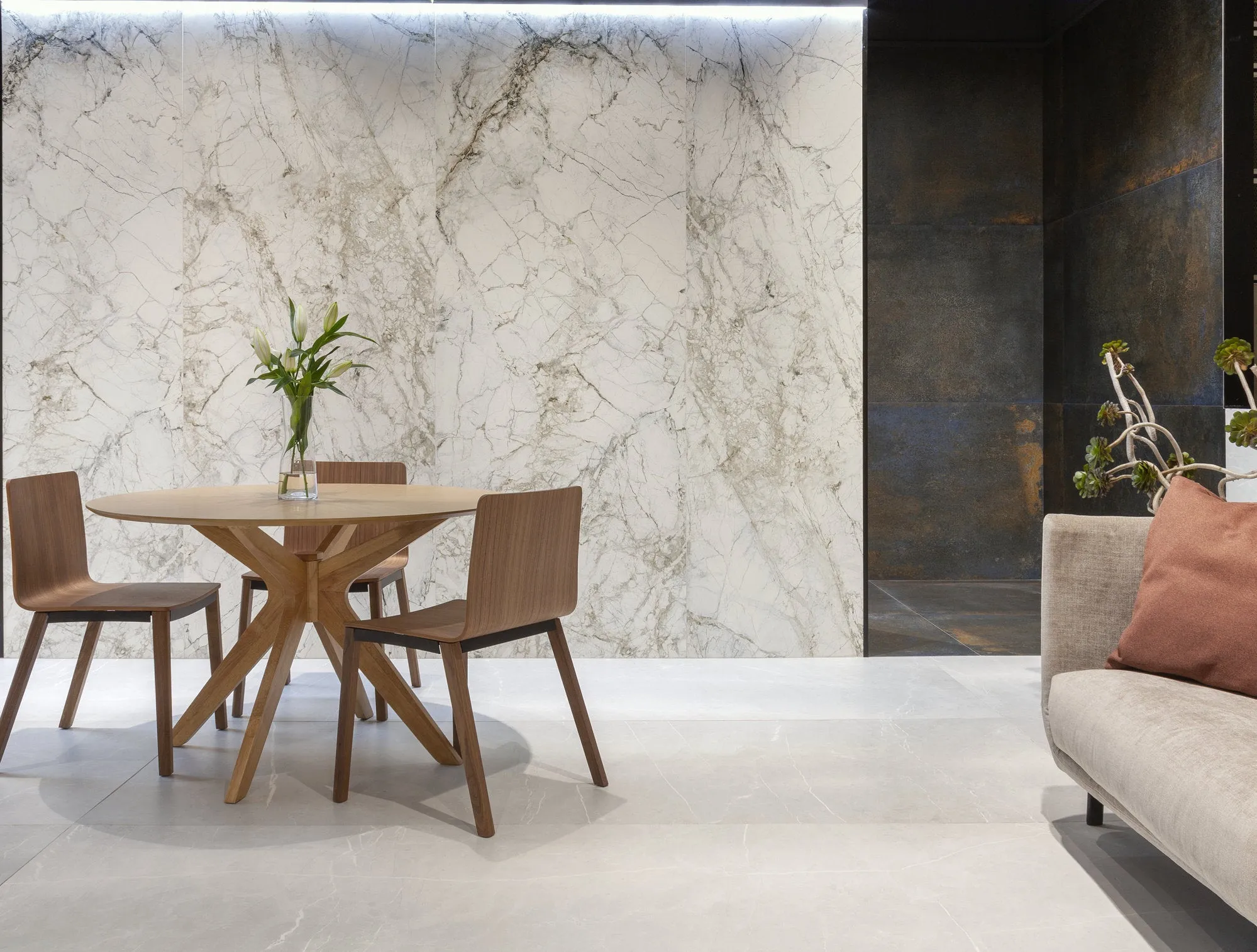 Supreme 4D Shaped Marble Effect Porcelain Tile 100x100cm Matt