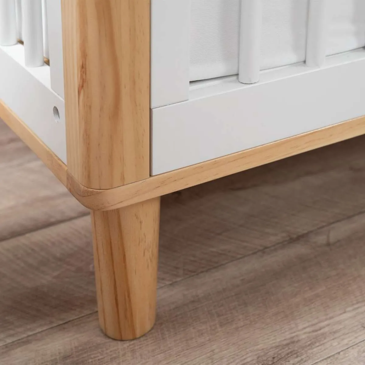 Tahoe Cot - White/Natural Mocka