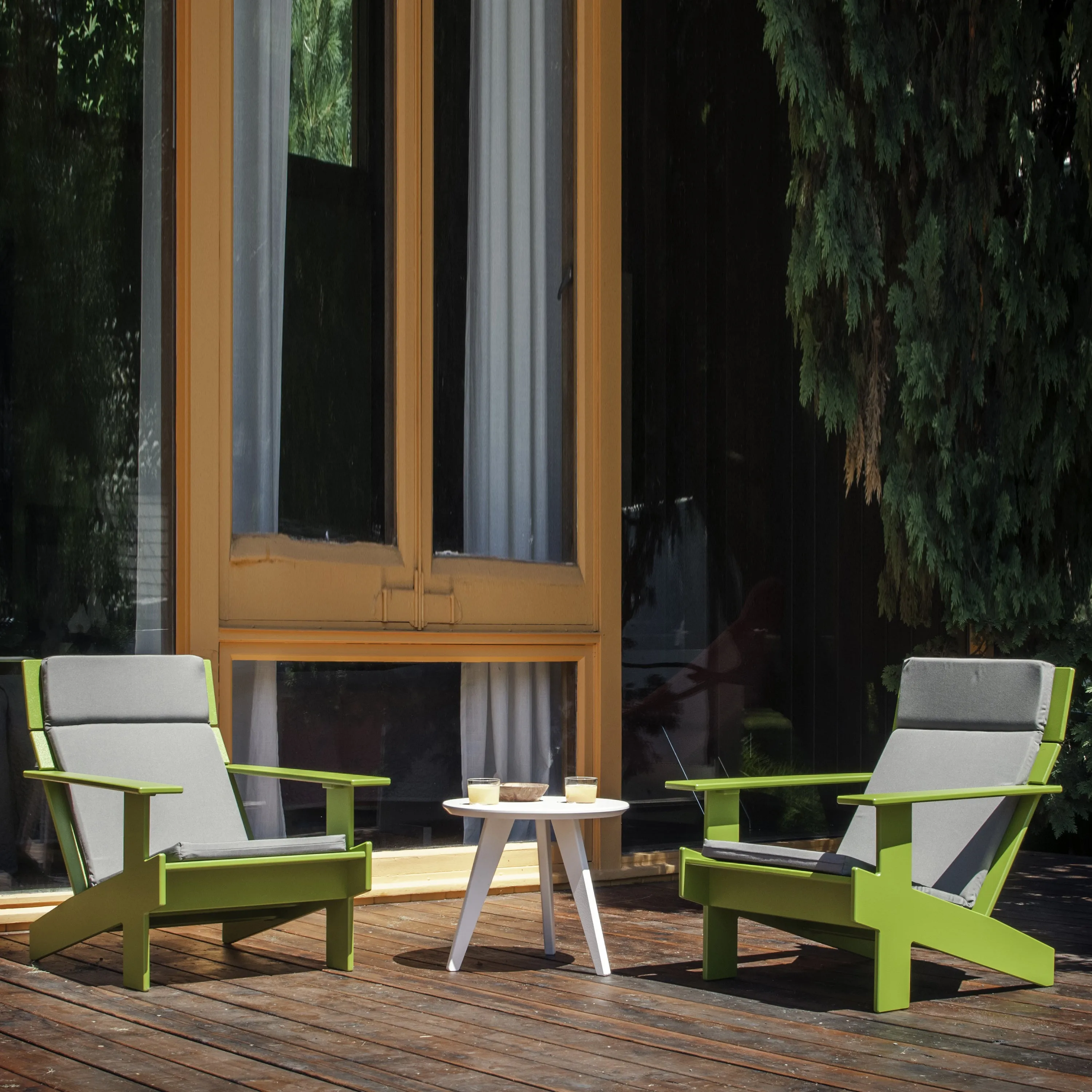Tall Lollygagger Lounge with Cushion Bundle