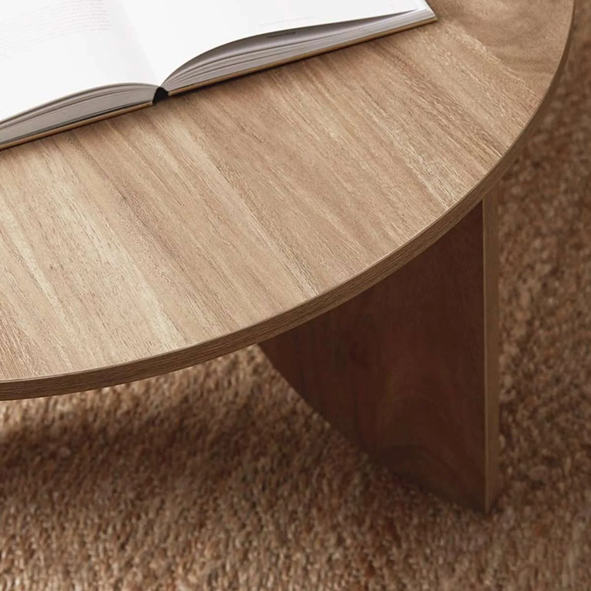 Tove Curved Leg Coffee Table - Pecan Mocka