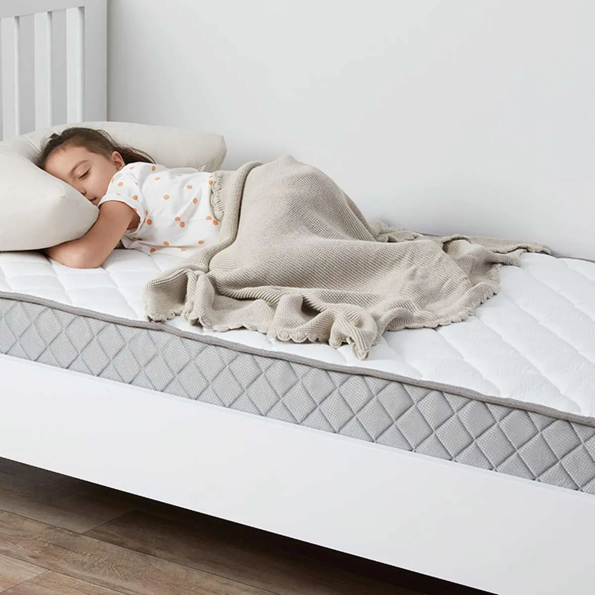 Vale Pocket Spring Single Mattress Mocka