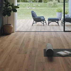 Versat Nogal Wood Effect Porcelain Tile 30x150cm Matt