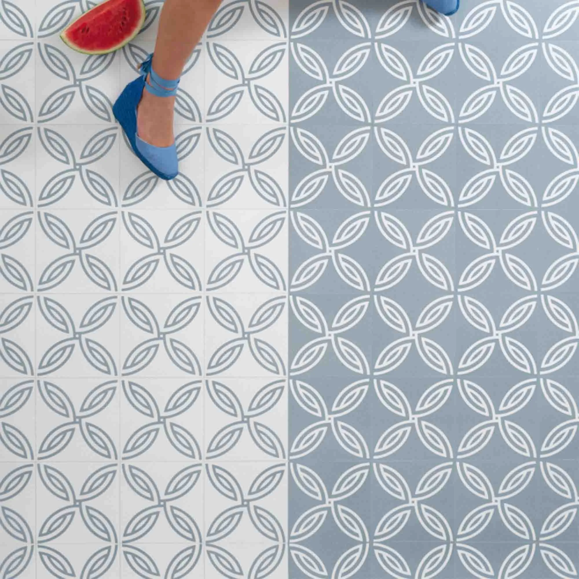 Vives Andrassy-R Cielo Pattern Porcelain Tile 20x20cm Matt