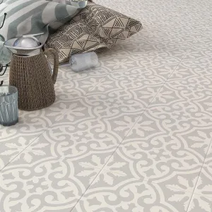 Vives Svenska Juvel Encaustic Effect Porcelain Tile 20x20cm Matt