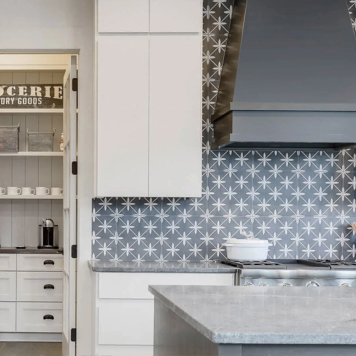 York Grey Patterned Porcelain Tile 33x33cm Matt